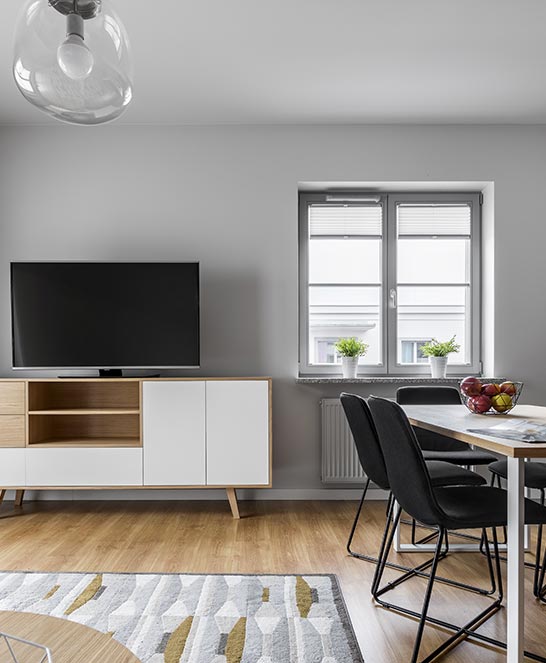 Obývací stěna ve skandinávském stylu inspirace na televizní stolek